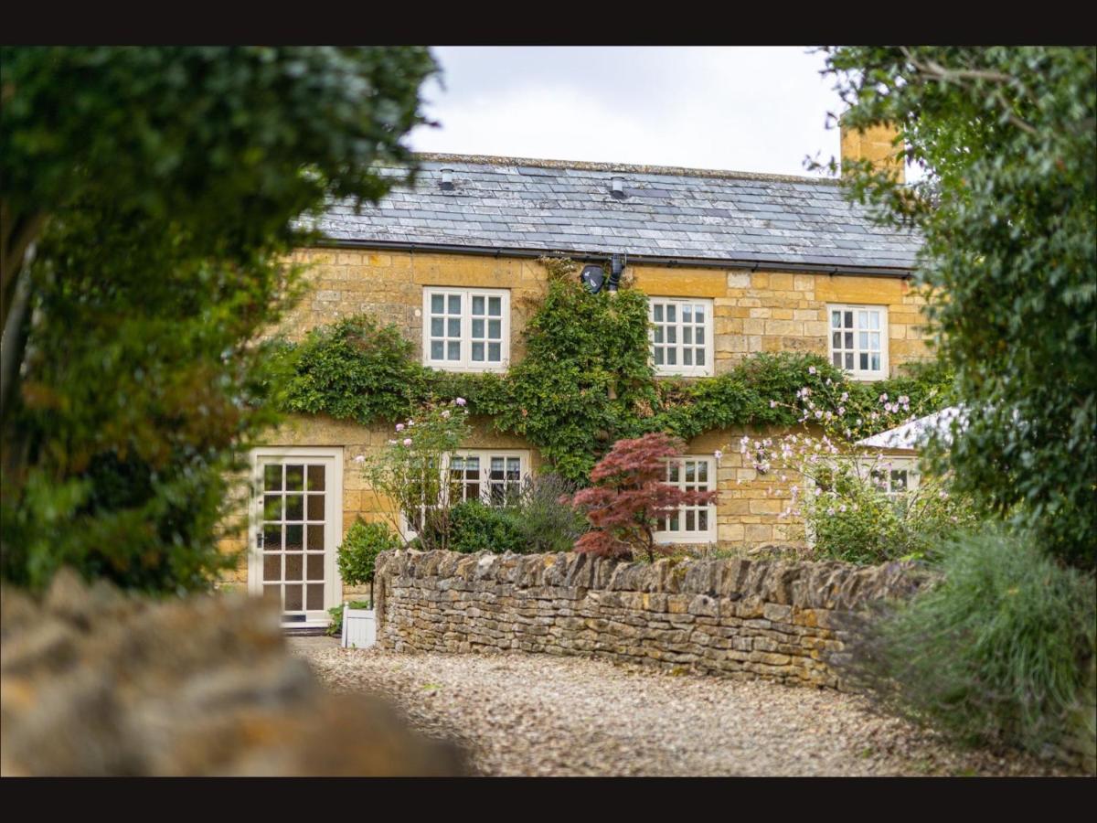Wisteria Cottage , Pretty Cotswold Cottage Close To Chipping Campden Weston Subedge Exteriér fotografie