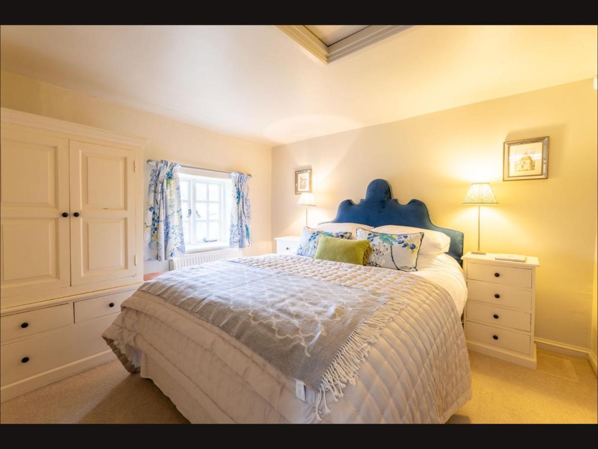 Wisteria Cottage , Pretty Cotswold Cottage Close To Chipping Campden Weston Subedge Exteriér fotografie